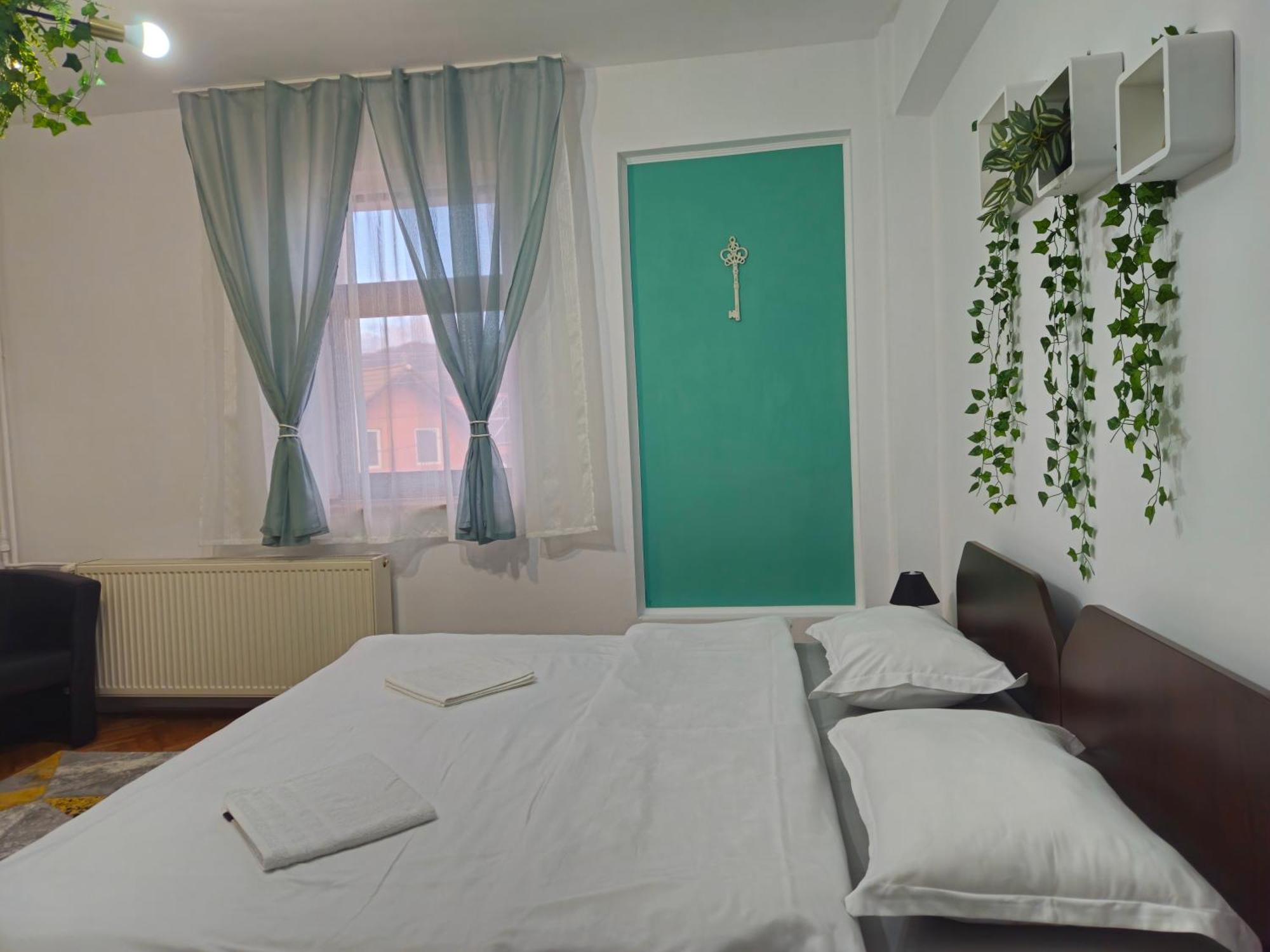 Apartment Zarnesti City Centre Vmp Free Parking 객실 사진